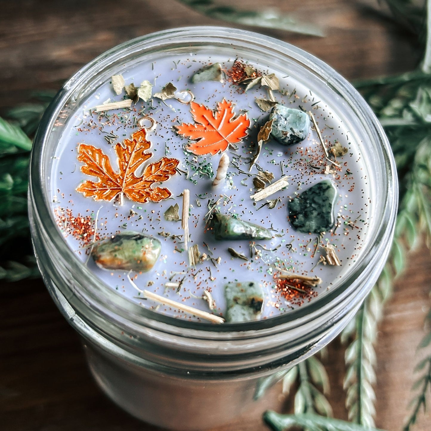 Autumn Rain Candle (Crisp Wet Leaves & Harvest Spices)