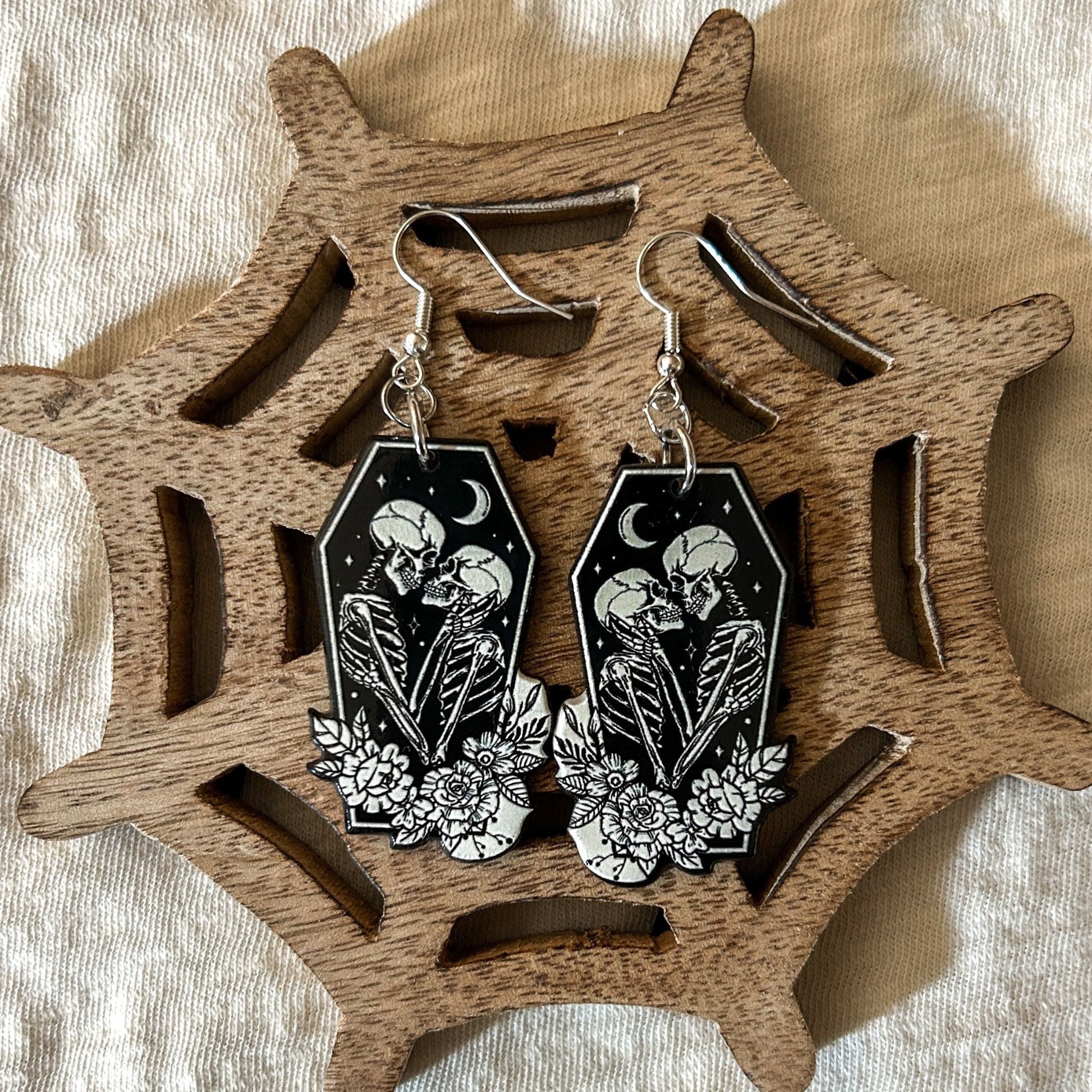 Skeleton Lovers Earrings Cesarah's Spooky Shop
