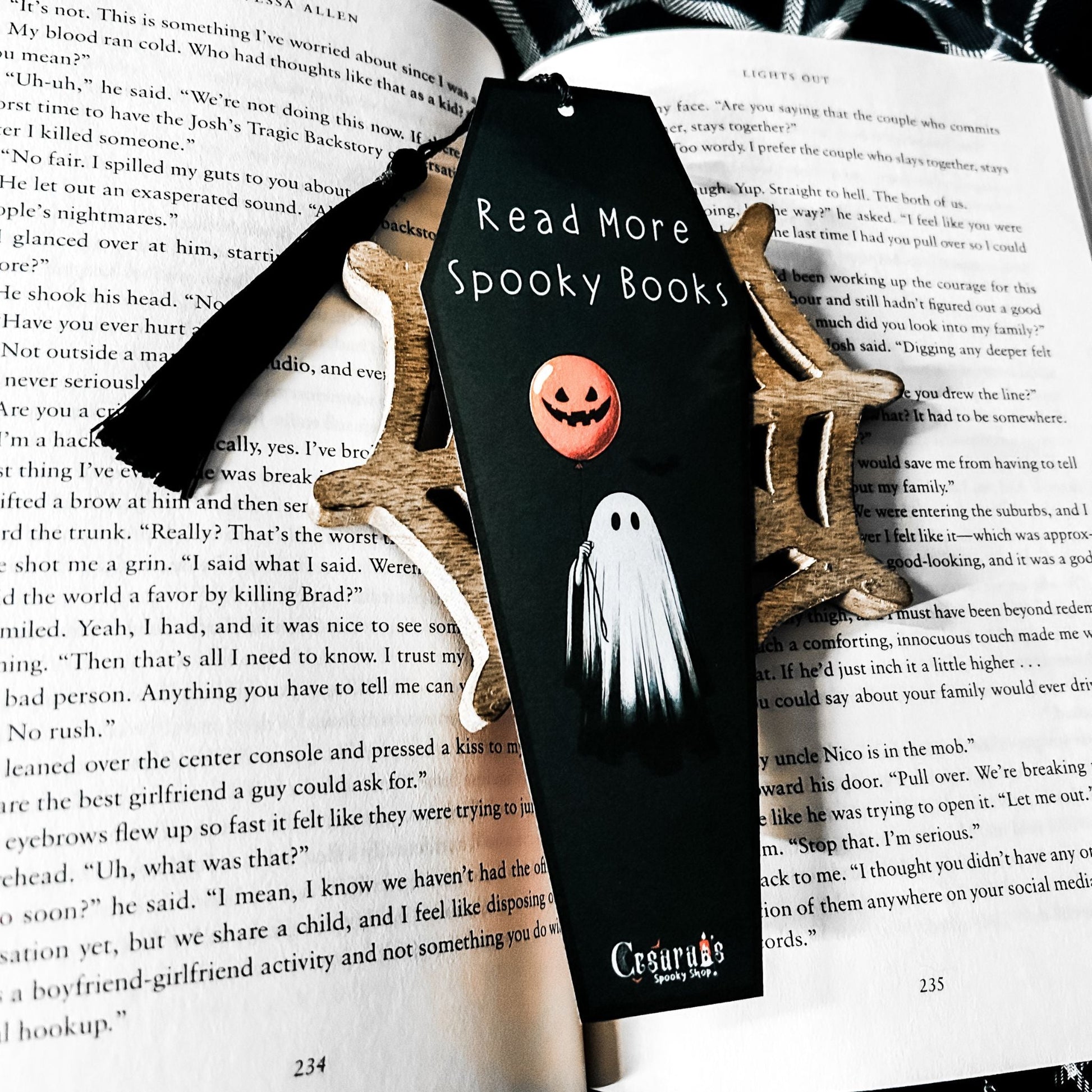 Read More Spooky Books Bookmark Cesarah's Spooky Shop