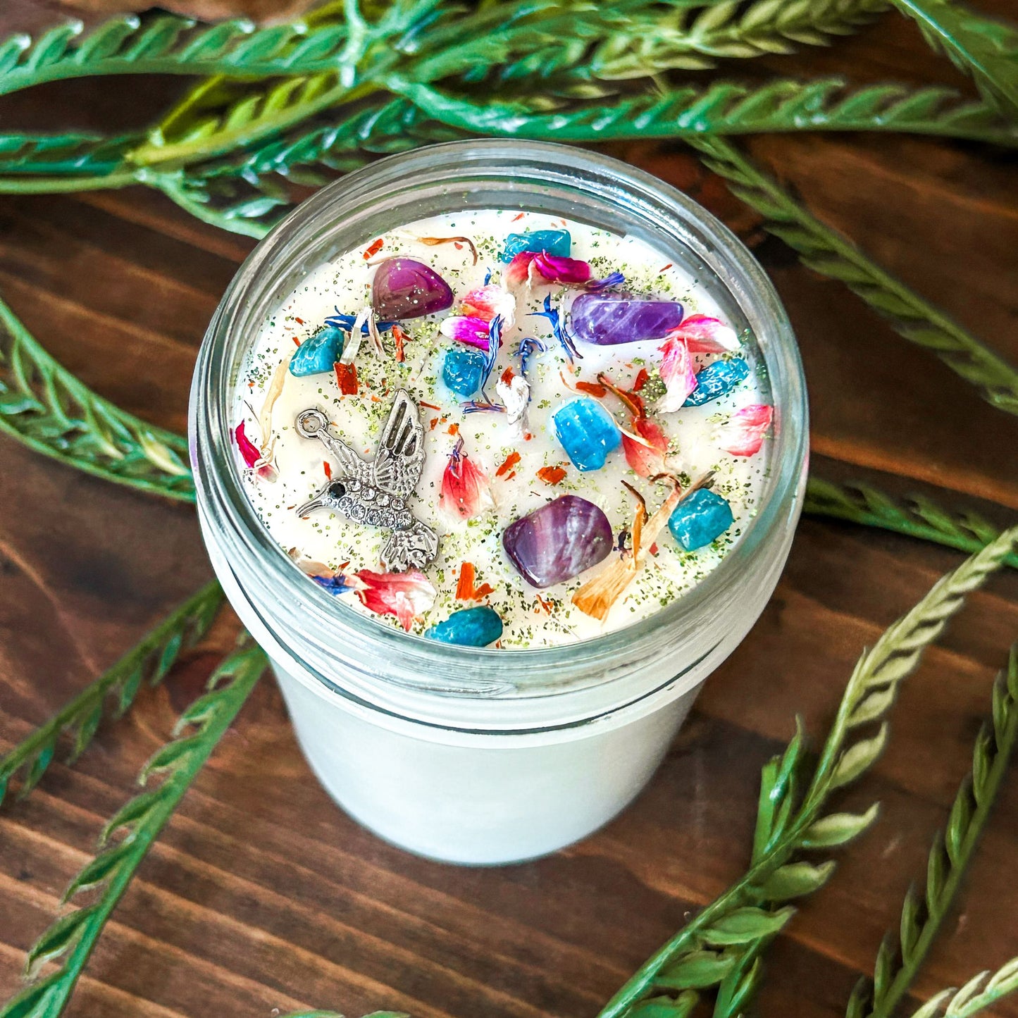Hummingbird Haven Candle (Rose & Gardenia)
