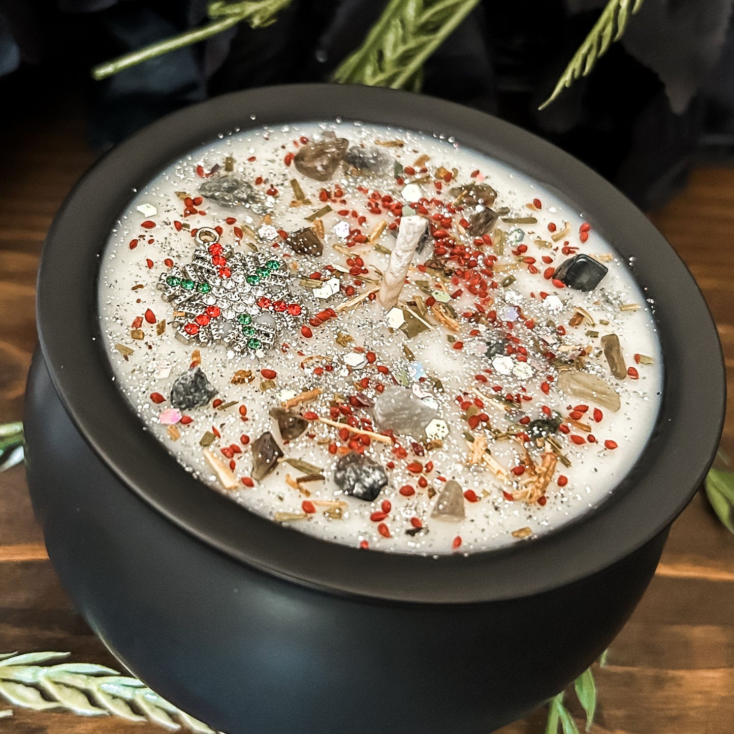 Winter Wishes Cauldron Candle