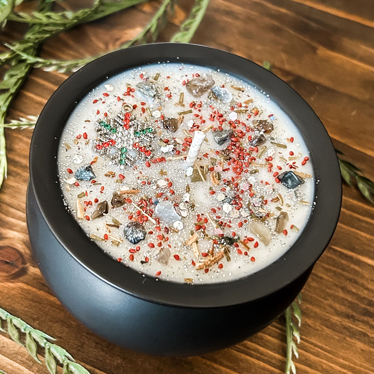 Winter Wishes Cauldron Candle