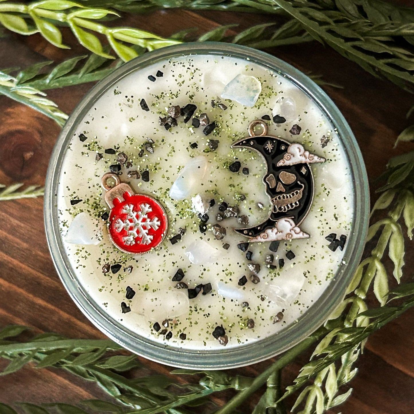 4oz Season's Creepings Candle (Gingerbread Cookies)