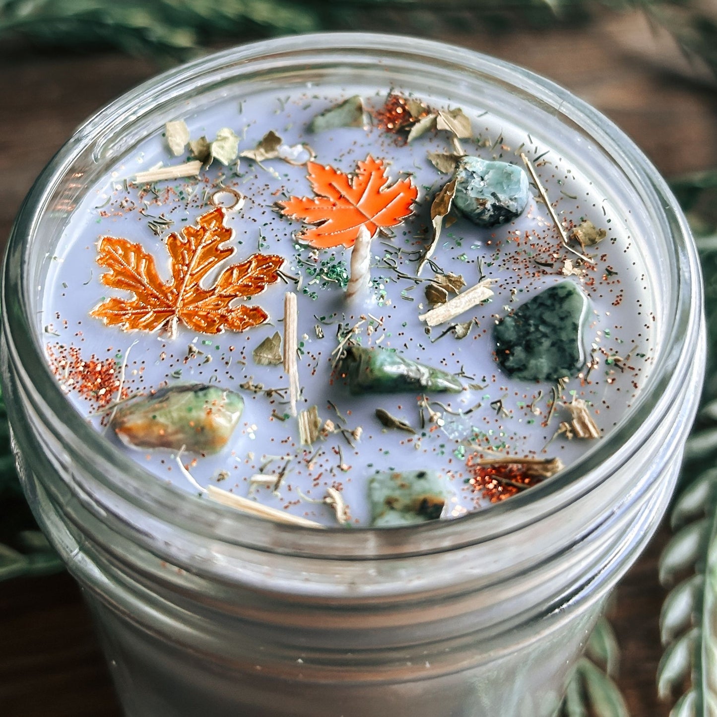 Autumn Rain Candle (Crisp Wet Leaves & Harvest Spices)