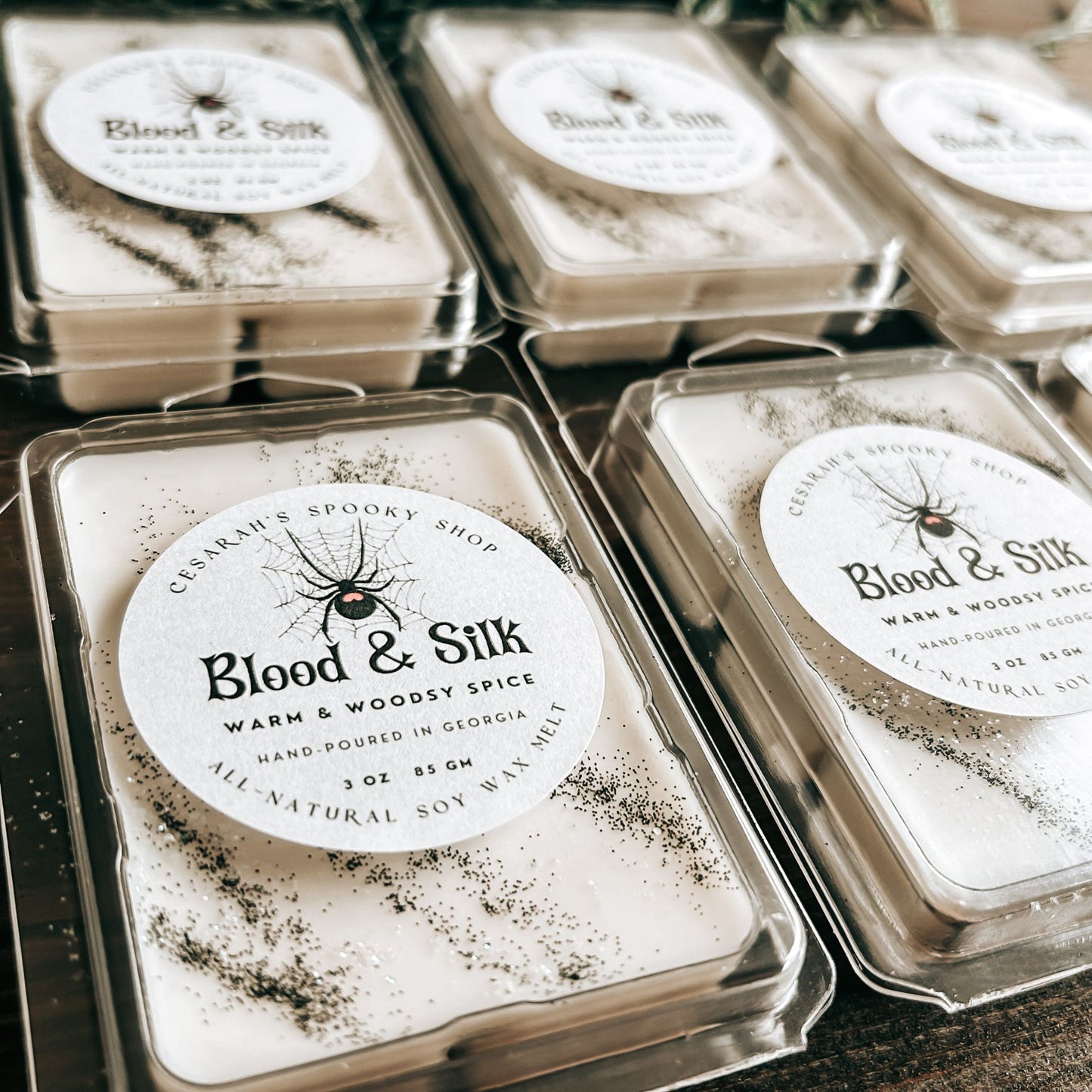 Blood & Silk Wax Melt (Warm & Woodsy Spice)