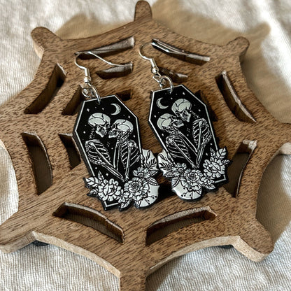 Skeleton Lovers Earrings Cesarah's Spooky Shop