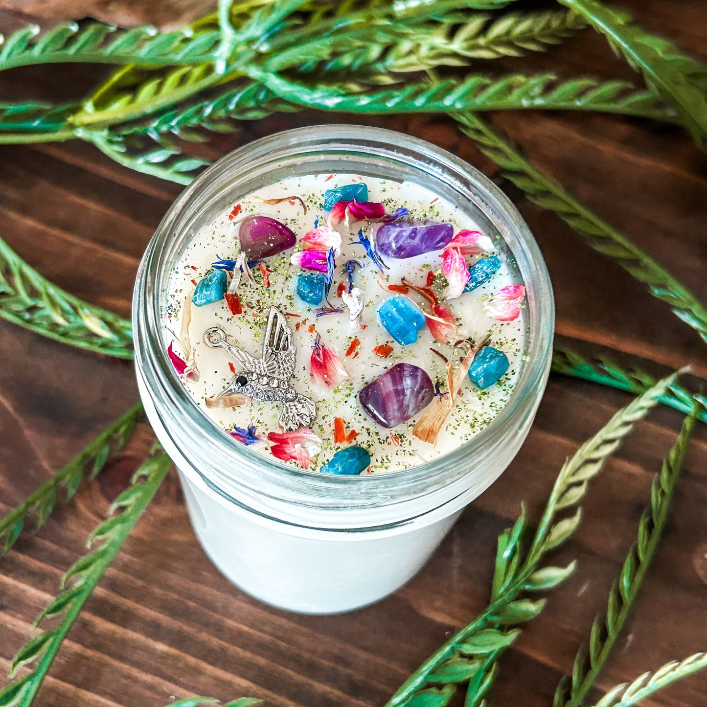 Hummingbird Haven Candle (Rose & Gardenia)