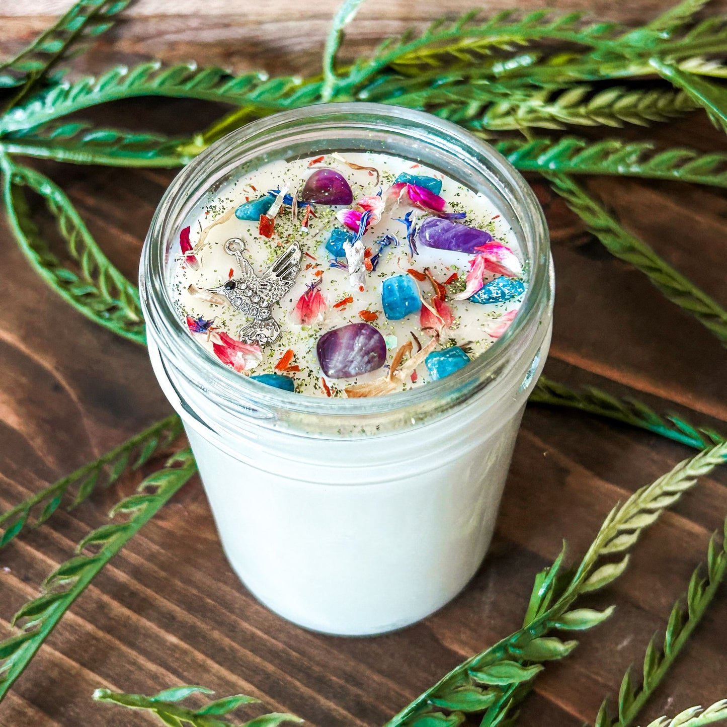 Hummingbird Haven Candle (Rose & Gardenia)