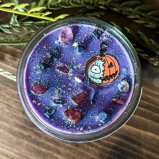 4oz Pumpkin Queen Candle (Pumpkin & Tonka Bean) Cesarah's Spooky Shop