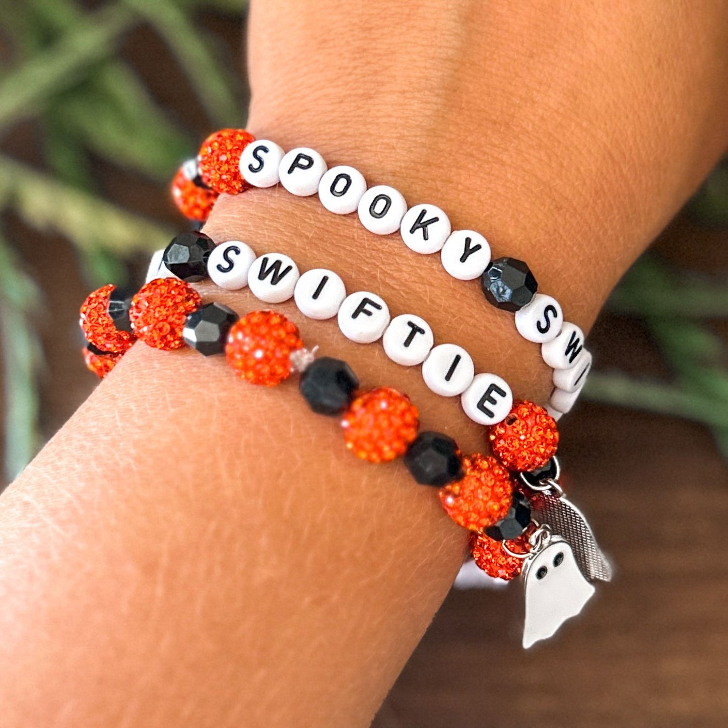 Spooky Swiftie Friendship Bracelet