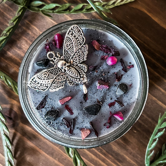 4oz Sinister Shadows Candle (Sweet Strawberry) Cesarah's Spooky Shop