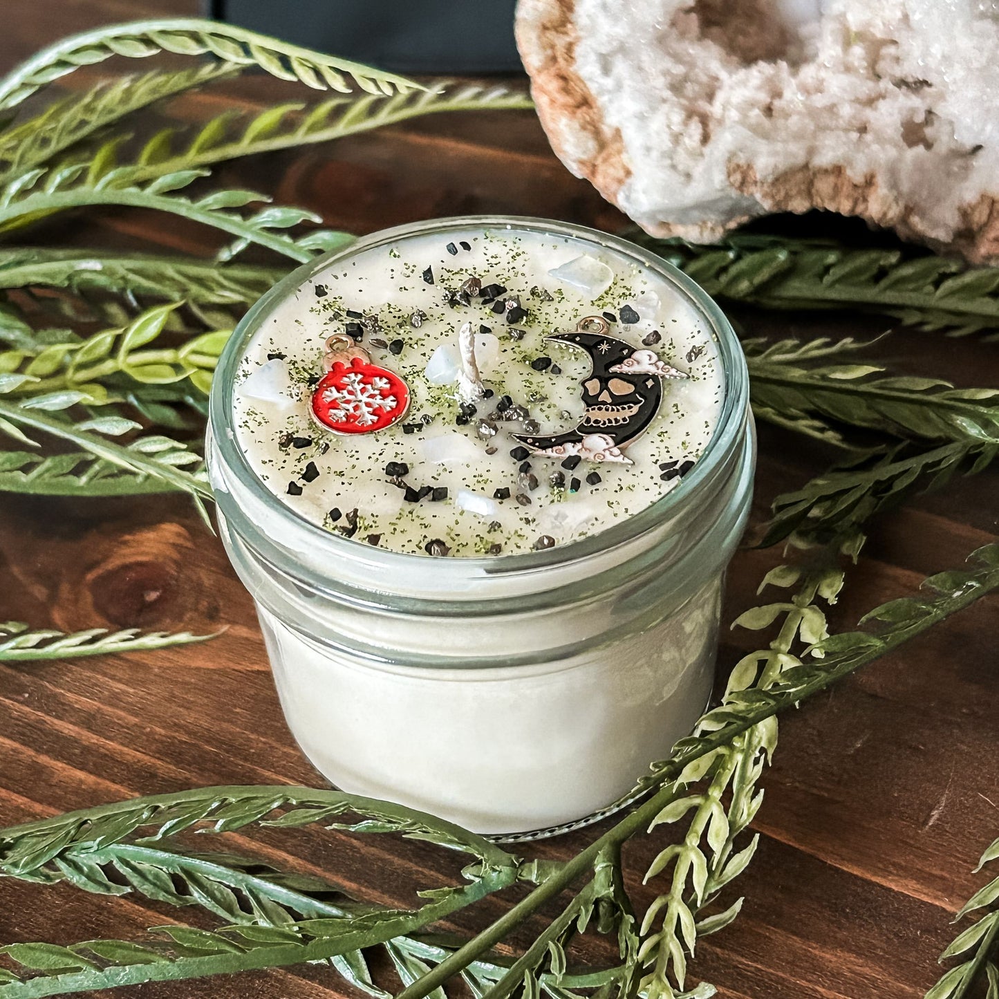 4oz Season's Creepings Candle (Gingerbread Cookies)