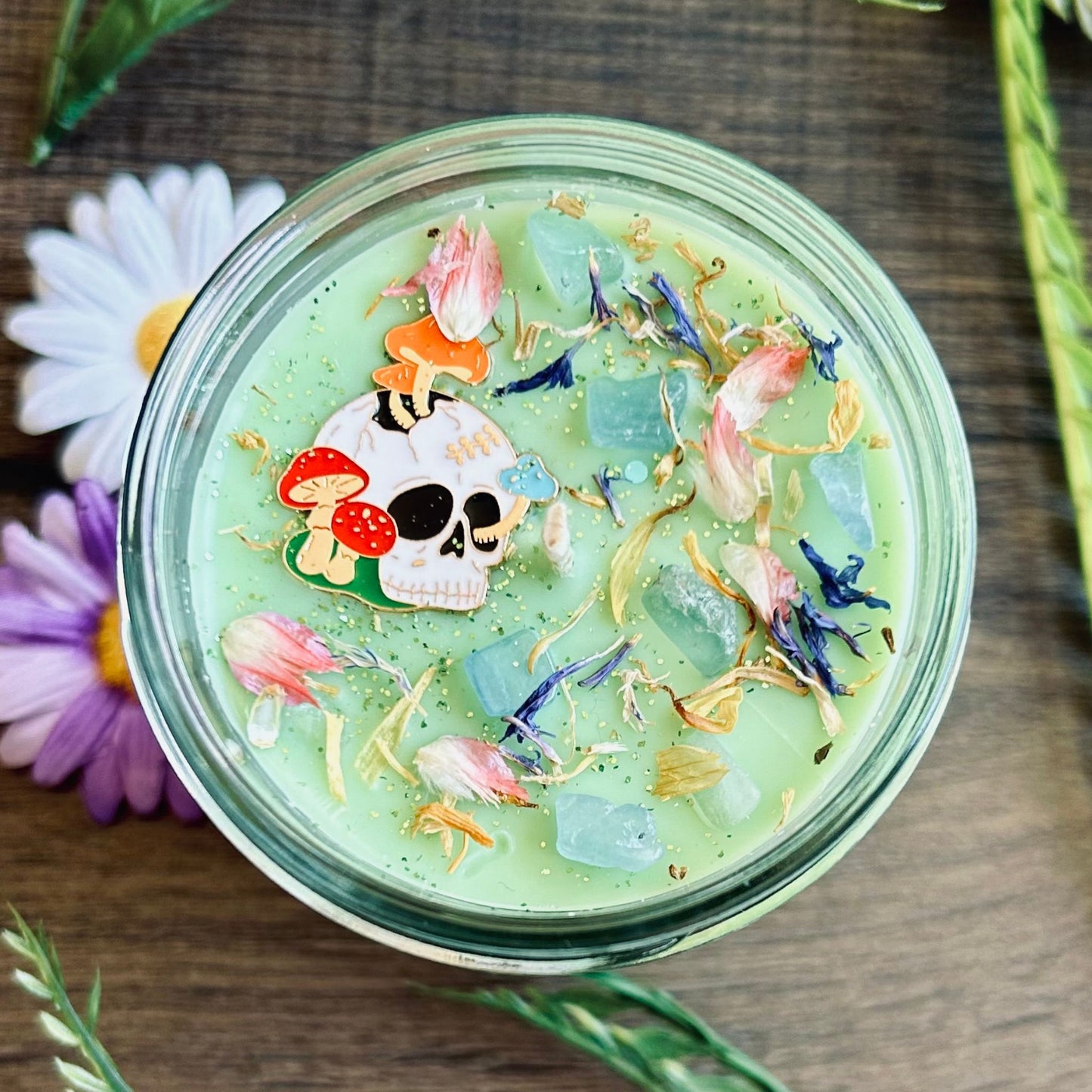 Shrooms in Bloom Candle (Spring Flowers & Musky Mushrooms) Cesarah's Spooky Shop